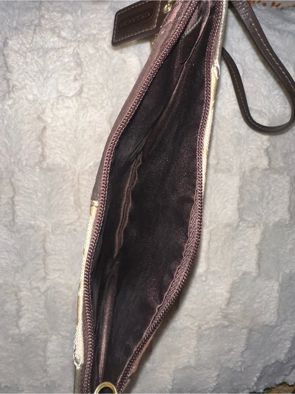 RARE Coach Signature Chevron Patchwork Wristlet Clutch Brown Gold Metallic Star